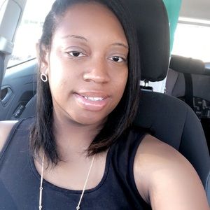 Meet your Posher, Sheniqua